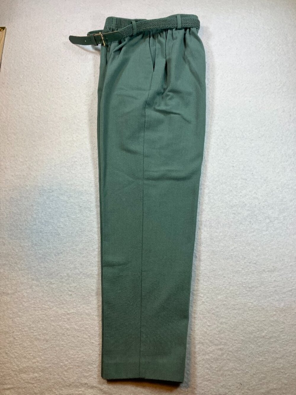 Alfred Dunner Womens Sage Green Elastic Waist Belted Pants Size 8 - Picture 1 of 5